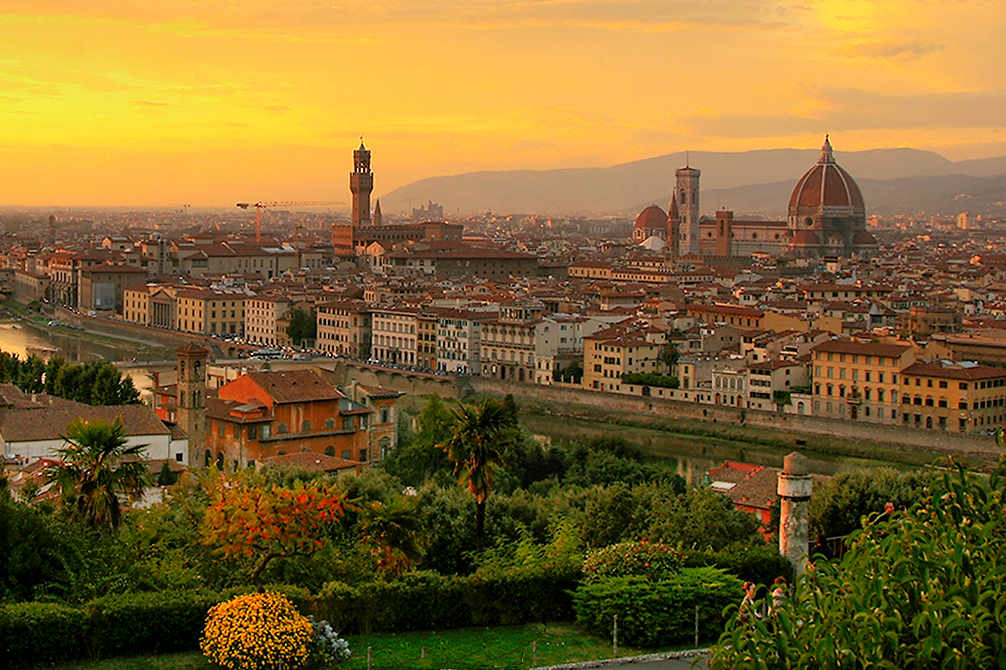Bahn Italien - Panorama Florenz